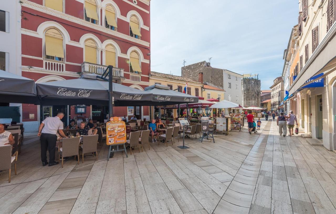 Alice Rooms Porec Exterior photo